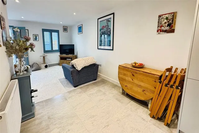 Caraway Close, Camborne, TR14, photo 3