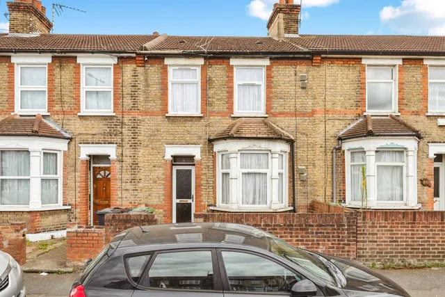 Ripple Road, Barking, IG11, photo 1