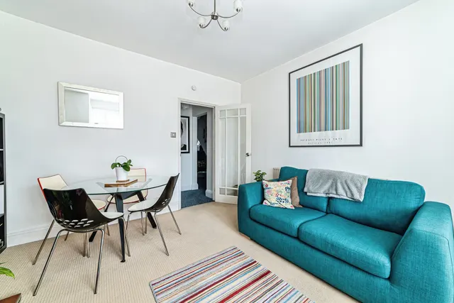 Worting Road, Basingstoke, RG21, photo 3