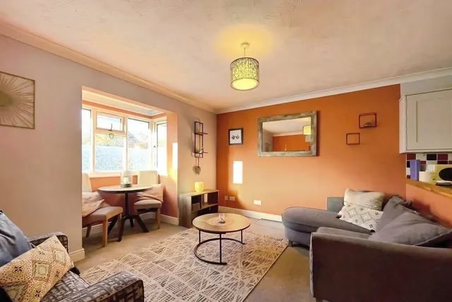 Photo 3 — South Road, Ash Vale, Surrey, GU12 5AP