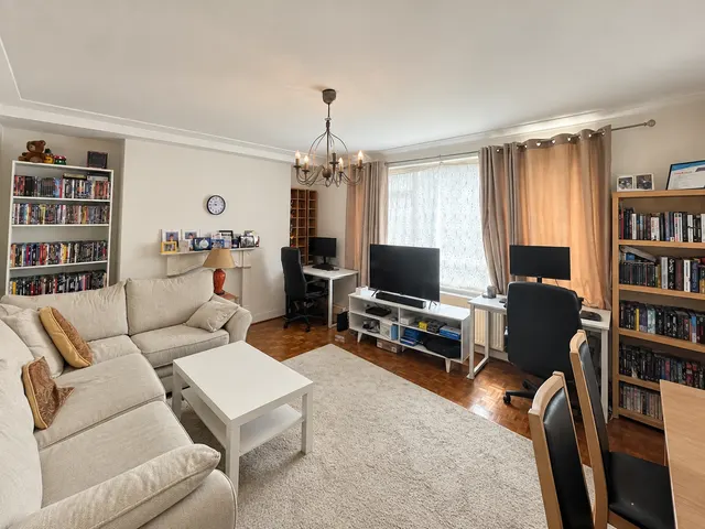 Vogue Court, Widmore Road, Bromley, BR1, photo 1