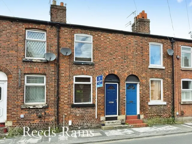 Coare Street, Macclesfield, Cheshire, SK10, photo 1
