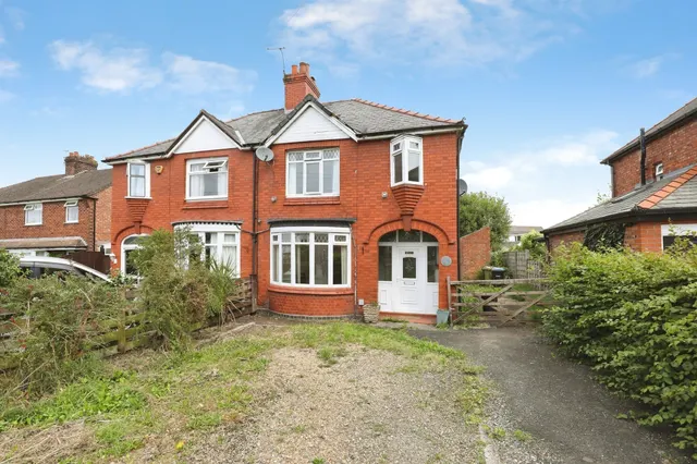 Station Road, Winsford, photo 1