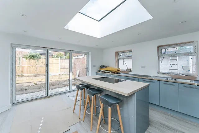 Bridgewater Drive, Vicars Cross, CH3, photo 2