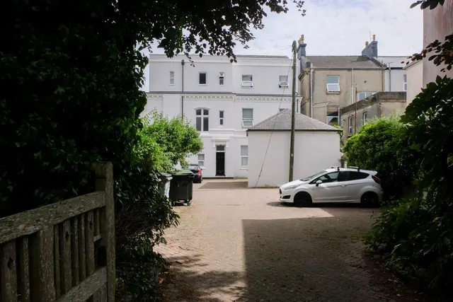 Lisson Grove, Plymouth, photo 3