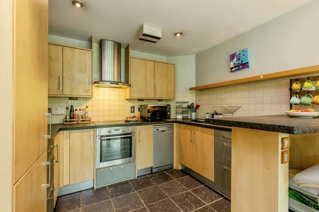 Hotwell Road, Bristol, BS8, photo 3