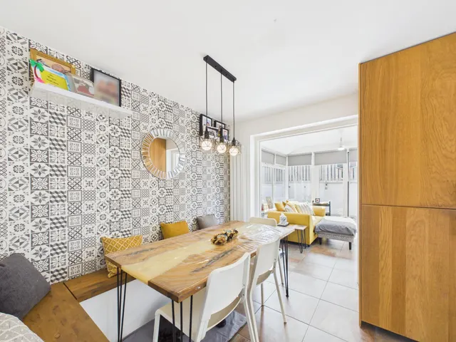 Pontymason Court, Newport, NP10, photo 2