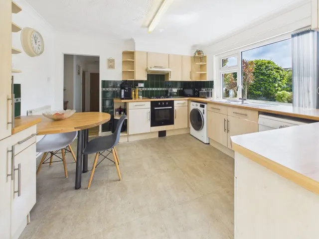 Trevelyan Road, End, TR16, photo 3
