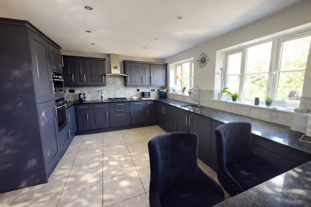 Blanchland Circle, Monkston, MK10, photo 2