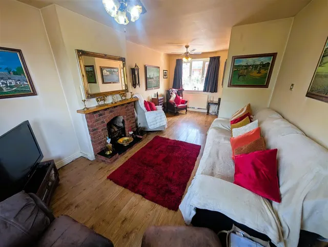 Photo 2 — Clent View, Yew Tree Road, Halesowen