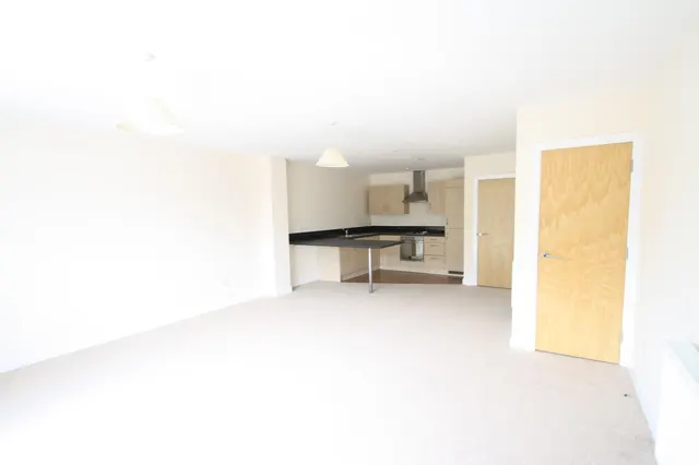 Hunters Way, Leeds, LS15, photo 2