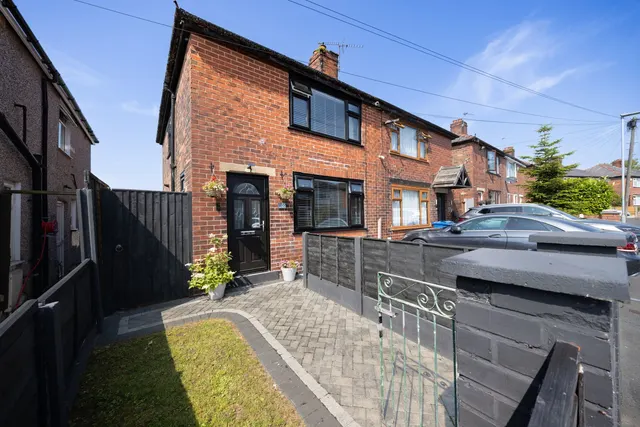 Photo 2 — Laxey Crescent, Leigh, Leigh, WN7 5HE