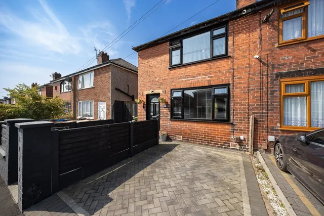 Laxey Crescent, Leigh, Leigh, WN7 5HE, photo 1