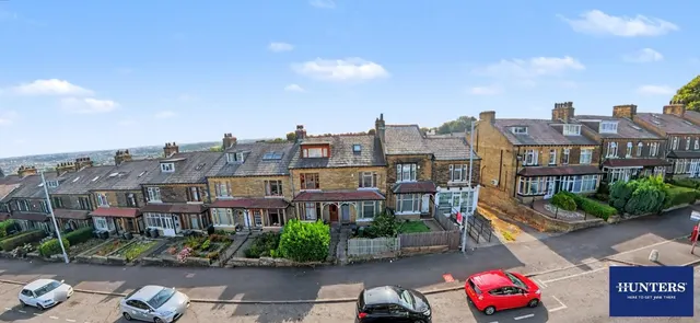 St. Enochs Road, Bradford, BD6 3AD, photo 1