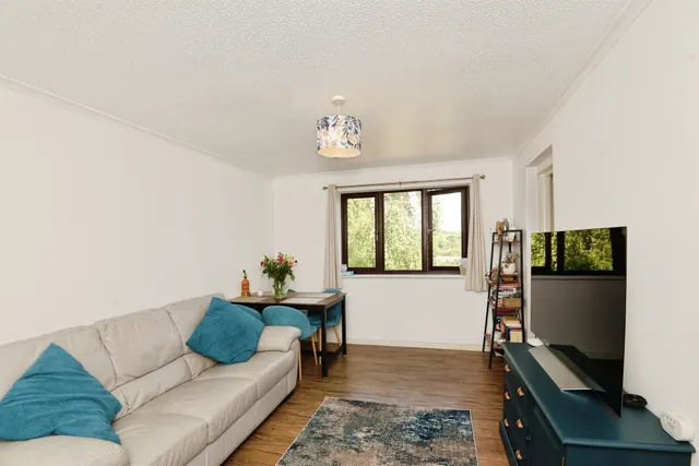 Windrush Drive, High Wycombe, HP13, photo 2