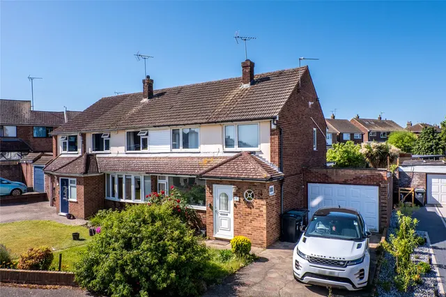 Copperfield Close, Chalk, DA12, photo 1