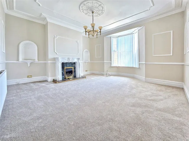 Haslingden Road, Rawtenstall, BB4, photo 3