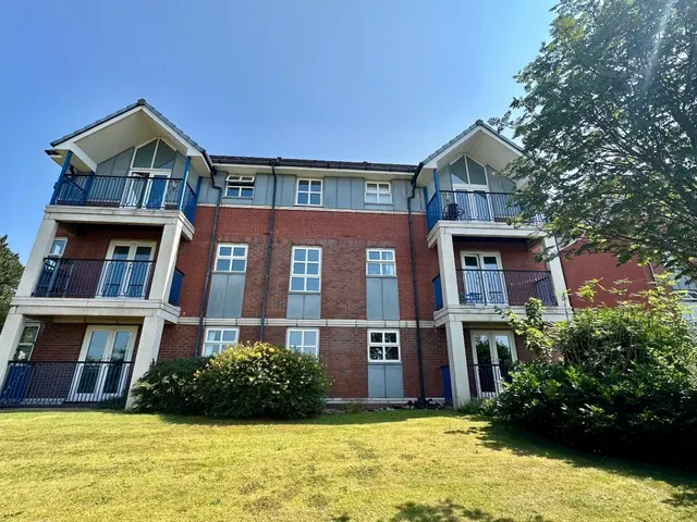 Newton Drive, Blackpool, photo 1