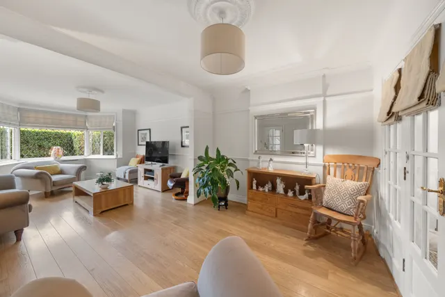 Princes Drive, Harrow, HA1, photo 3