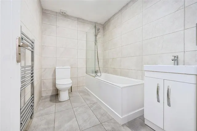 Ashton Road, LU1, photo 3