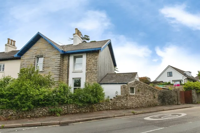 Lyme Road, Axminster, EX13, photo 1