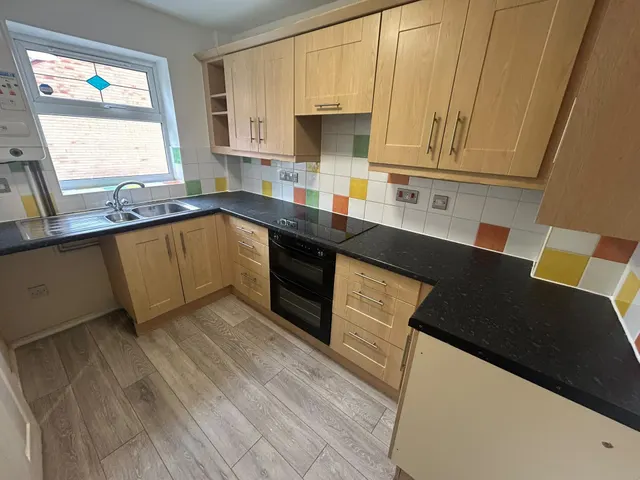 Blake Close, Cannock, WS11, photo 3