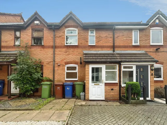 Blake Close, Cannock, WS11, photo 1