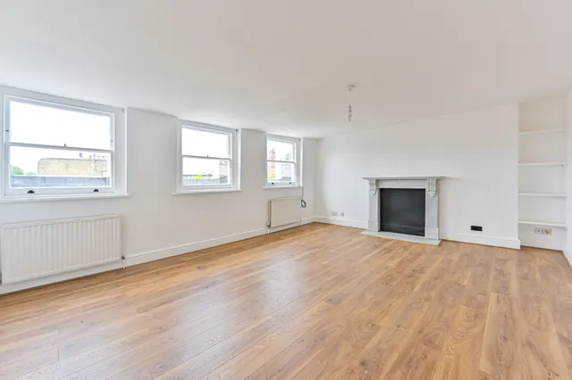 Flat 5, 3 Cromwell Crescent, London, photo 1
