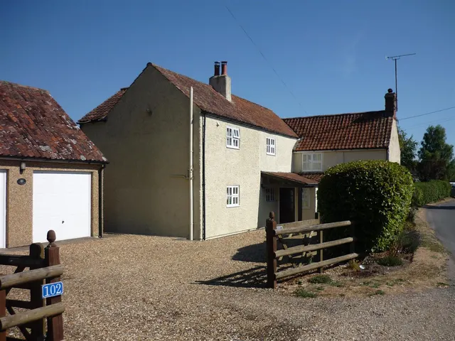 The Green, Great Cheverell, SN10, photo 3