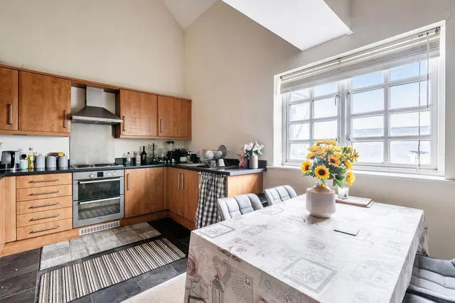 Nalder Close, Shepton Mallet, BA4, photo 2