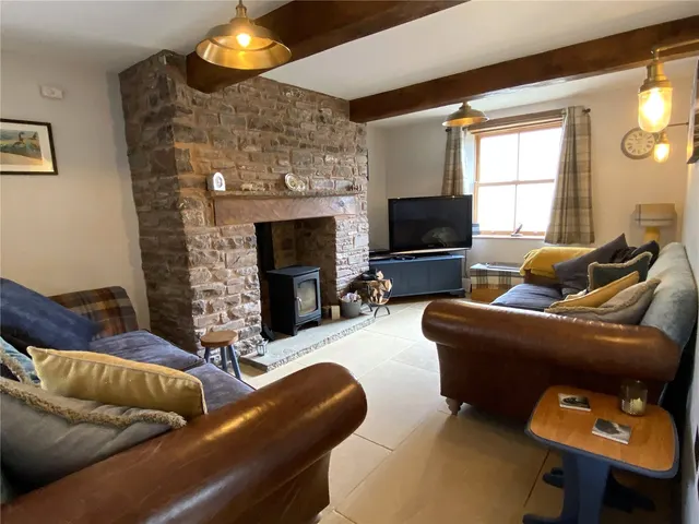 Photo 2 — Pentre Bach, Brecon, LD3 8UB