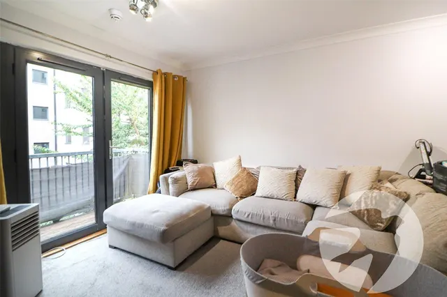 West Street, Erith, DA8, photo 2