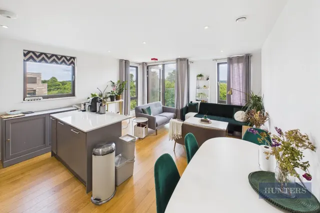 Guildhall Apartments, Park Walk, Southampton, photo 1