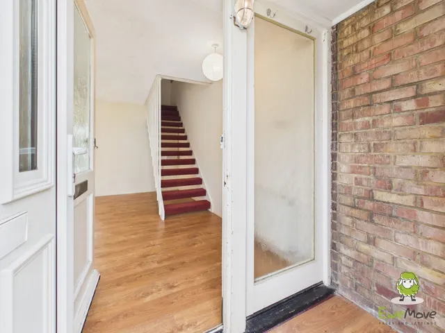 Bowyer Close, Basingstoke, RG21, photo 2