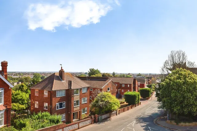 Enys Road, Eastbourne, BN21, photo 1