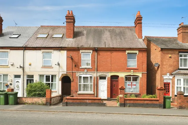 Sutton Road, KIDDERMINSTER, photo 1