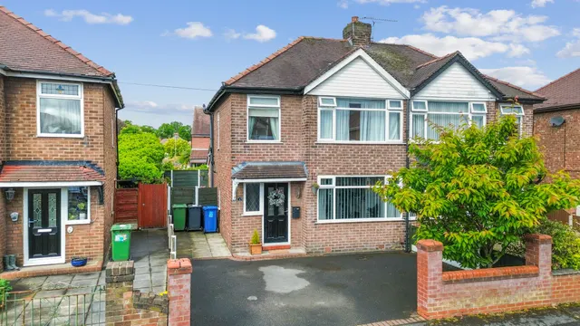 Lyndale Avenue, Warrington, WA2, photo 1