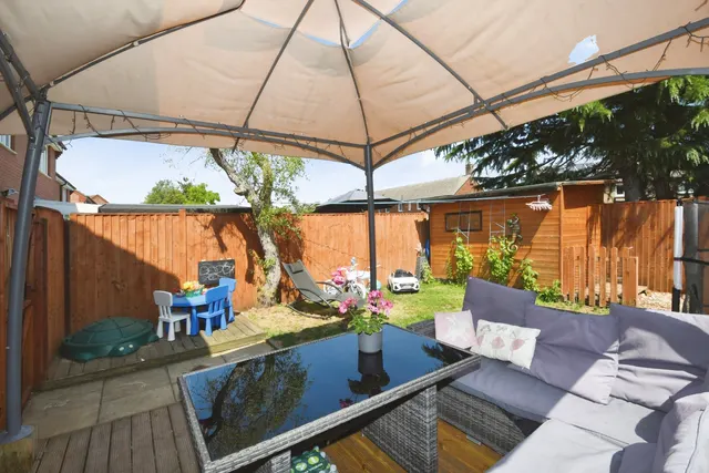 Hayside Avenue, Balderton, NG24, photo 2