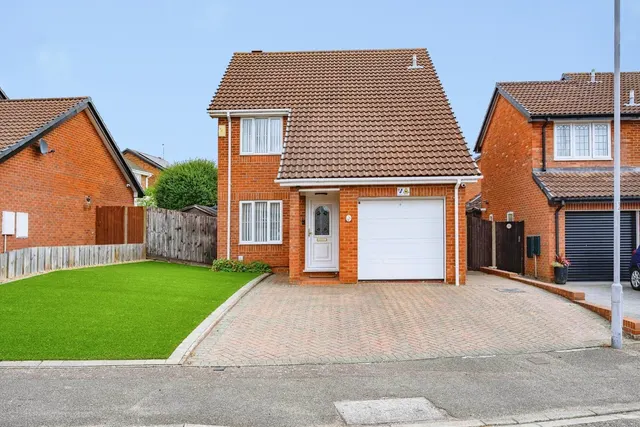 Catesby Green, Luton, Bedfordshire, LU3, photo 1