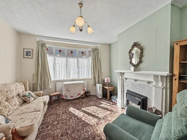 Cyril Street, Abington, photo 2