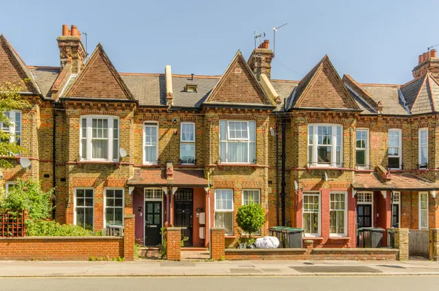 London, N22, photo 1