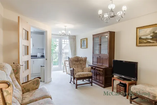 Raglan Road, Frinton-On-Sea, CO13, photo 2