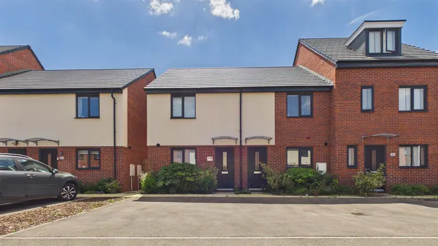 Noble Close, Gunthorpe, photo 1