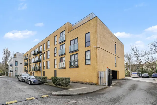Velocity Way, Enfield, EN3, photo 1