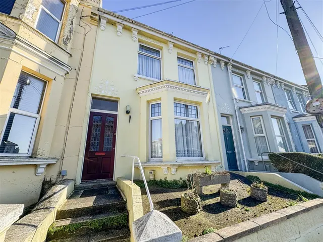St. Thomas's Road, Hastings, TN34 3LQ, photo 1