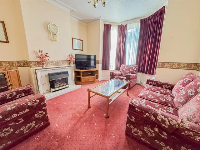 Photo 2 — St. Thomas's Road, Hastings, TN34 3LQ
