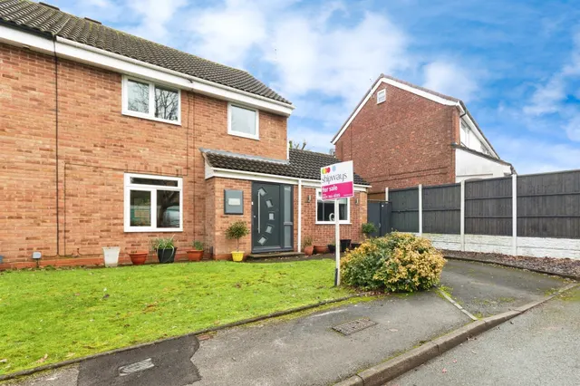 Photo 3 — Arlescote Road, Solihull