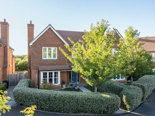 Mortimer Close, Kings Worthy, SO23, photo 1