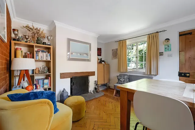 Coles Lane, Capel, RH5, photo 2