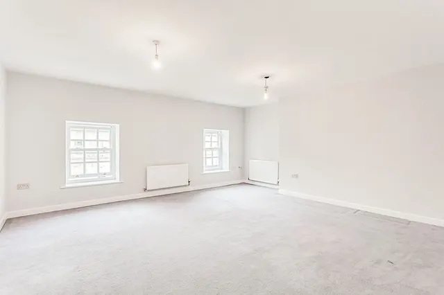 Photo 2 — Chaloner Grove, Wakefield, West Yorkshire, WF1